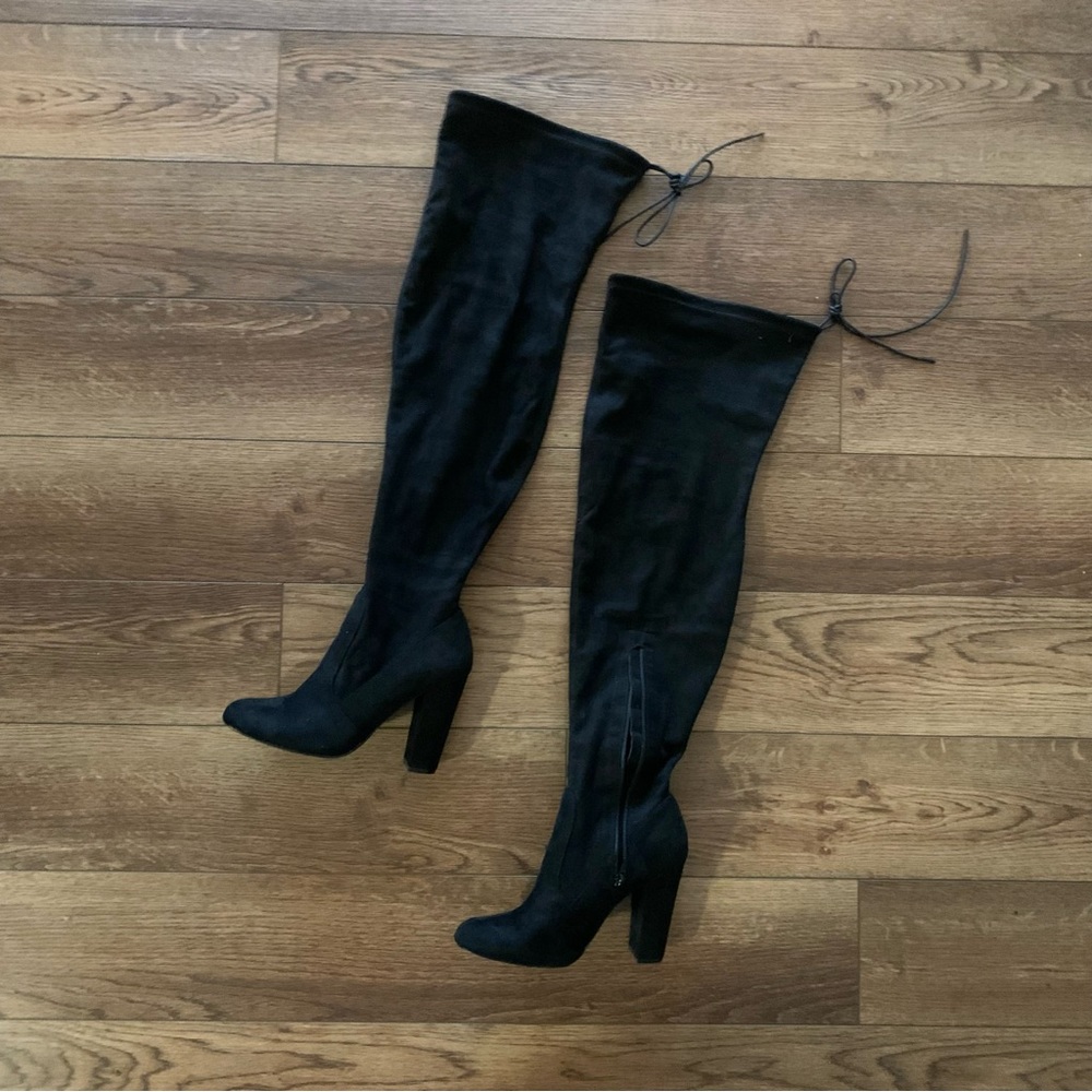 NWOT Fashion Nova Pretty In Thigh High Boots (9 Wide, Black)